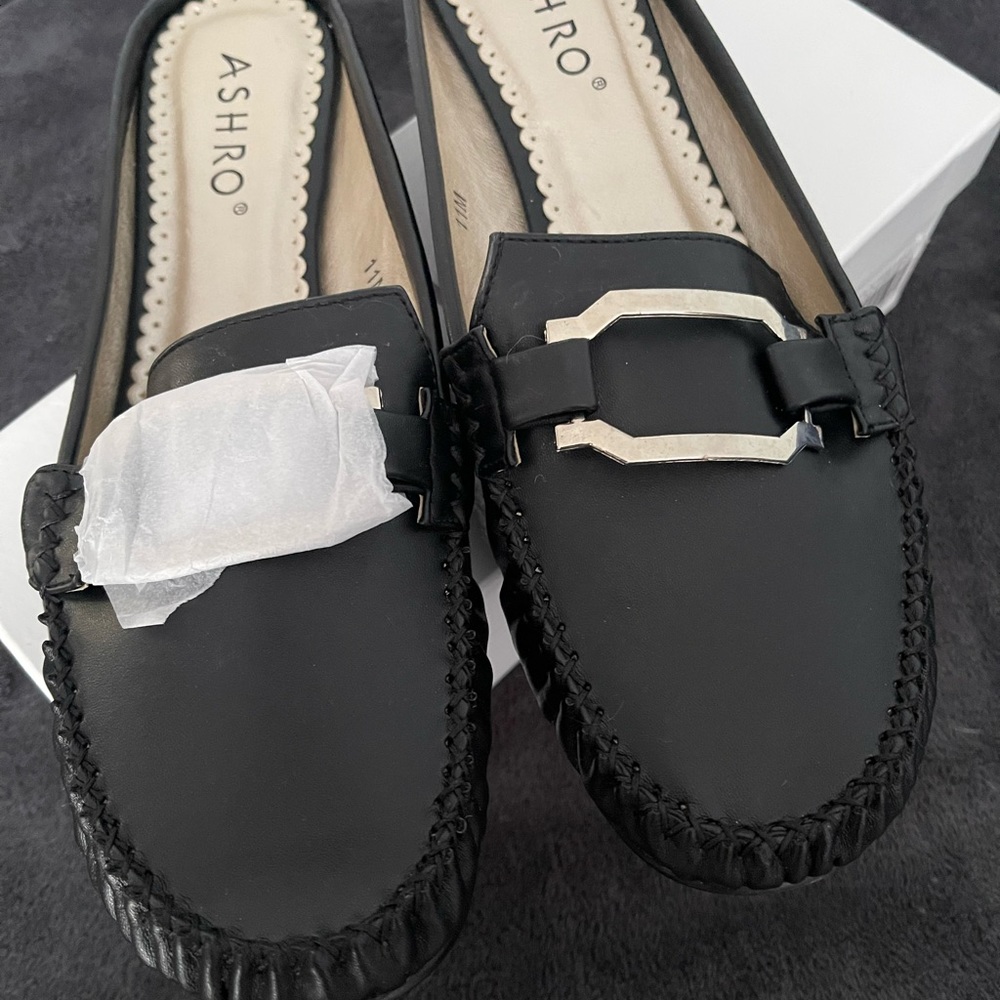 Ashro Rush Hour Buckle Mule Women's Slides